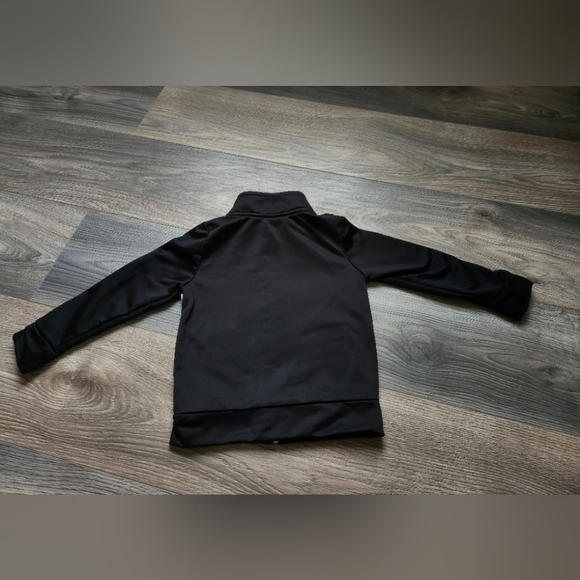 Puma Black & white Zip Up Track Jacket size 3t - Picture 2 of 6